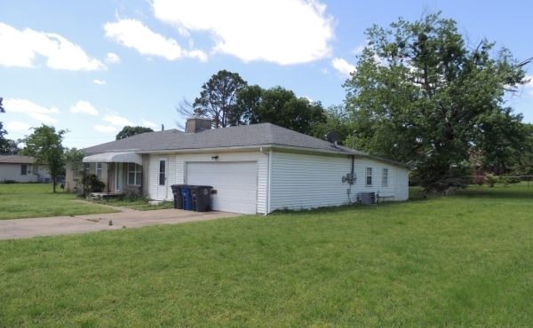 04 Front of House