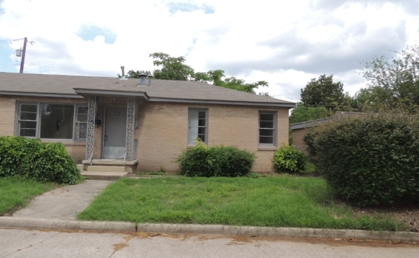01 Front of Duplex