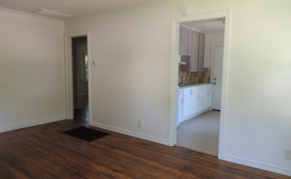 05 Living room