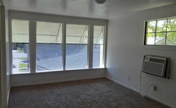 09 Living Room
