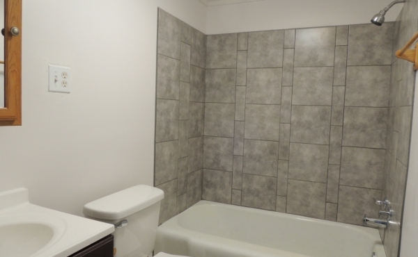14 Bathroom